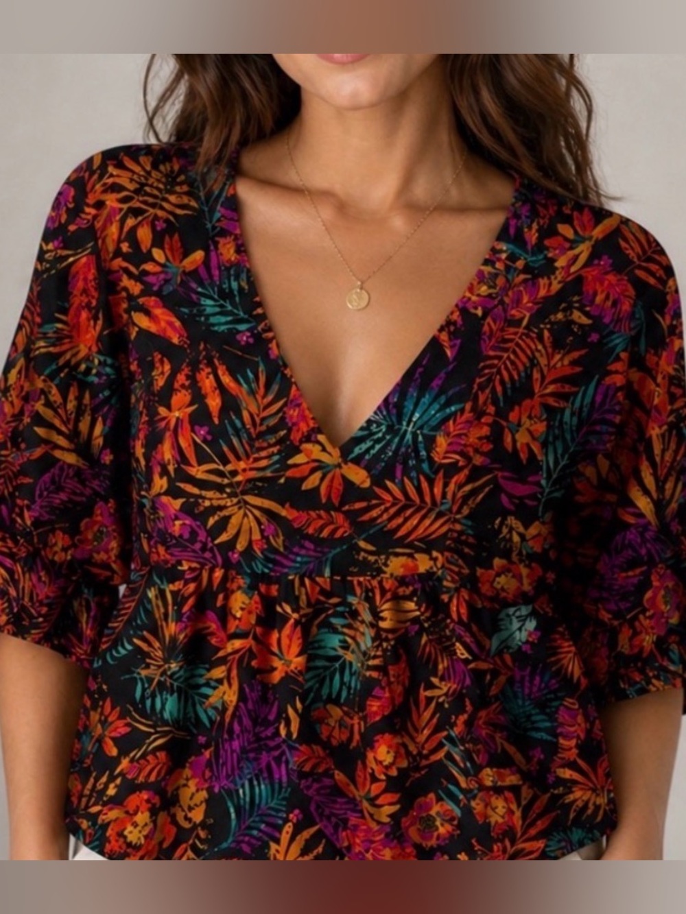 Emily Wonder Size Medium, Floral Print Blouse with Ruffle Sleeves, NWT
